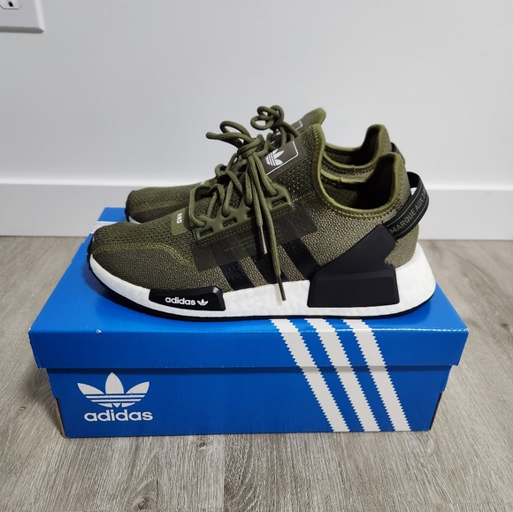 Adidas NMD V2 - Picture 1 of 5